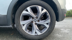 Renault Captur 1.6 E-TECH Hybrid 145 R.S. Line 5dr Auto Hybrid Hatchback